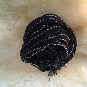 Light, spring/fall scarf!